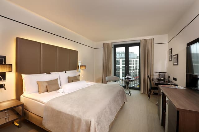 The Level Room with Executive Lounge Access · photo 1