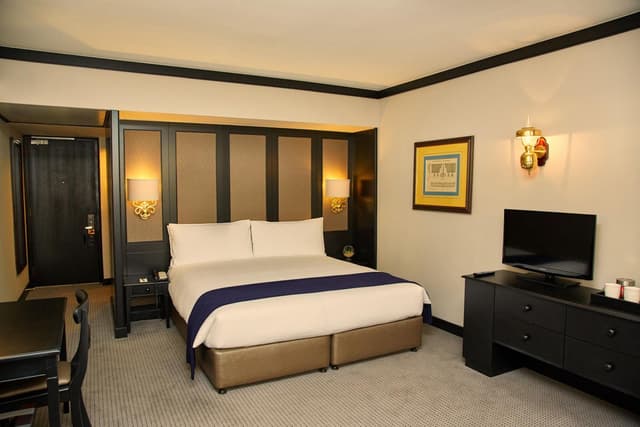 Standard King Room - Non-Smoking  · foto 5