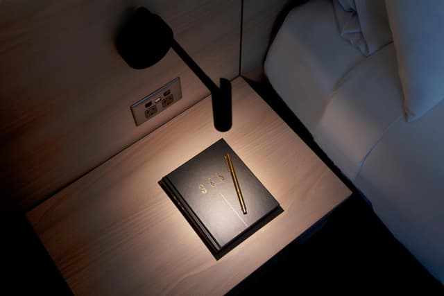 Superior King Room · photo 6