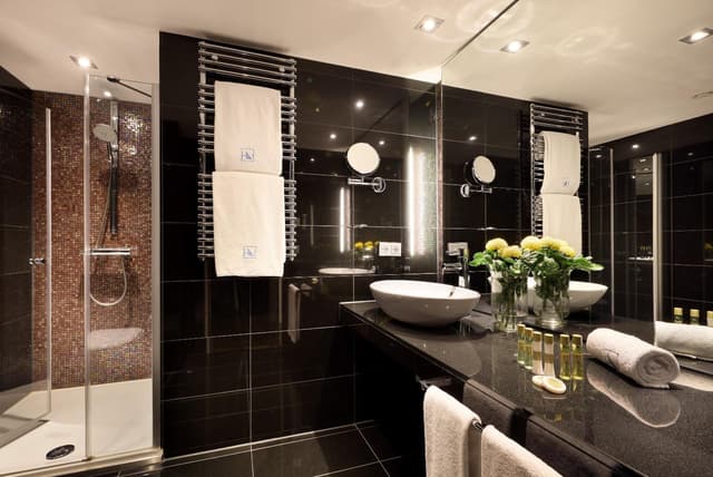 Double or Twin Room · photo 2