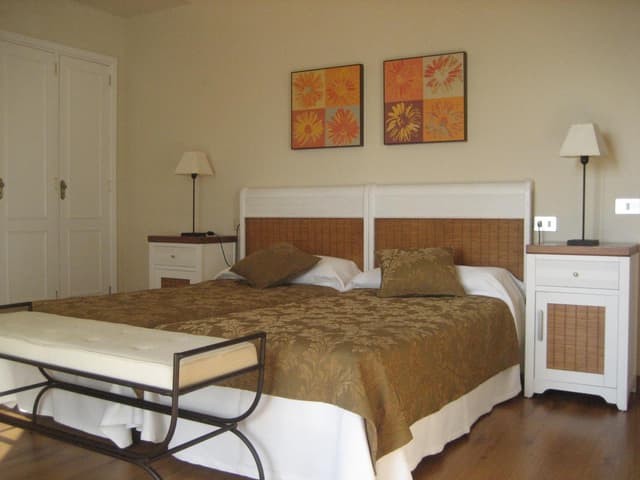 Standard Plus One-Bedroom Apartment · photo 3