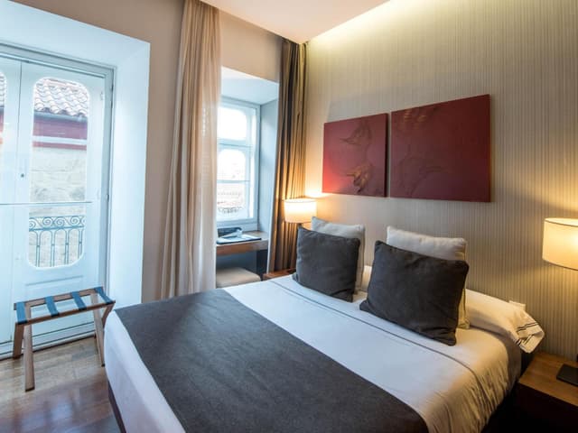 Basic Double or Twin Room · photo 5