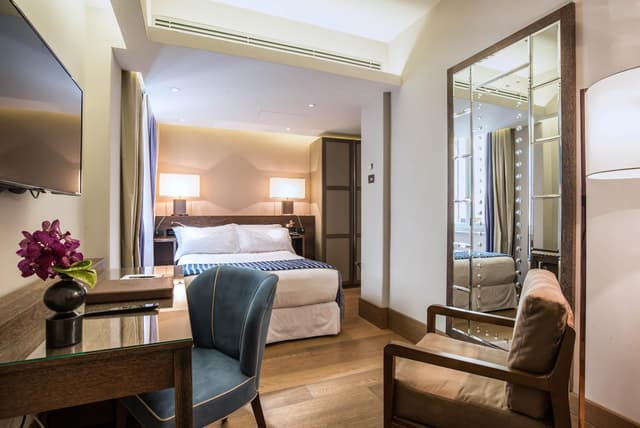 Classic Double Room · photo 1