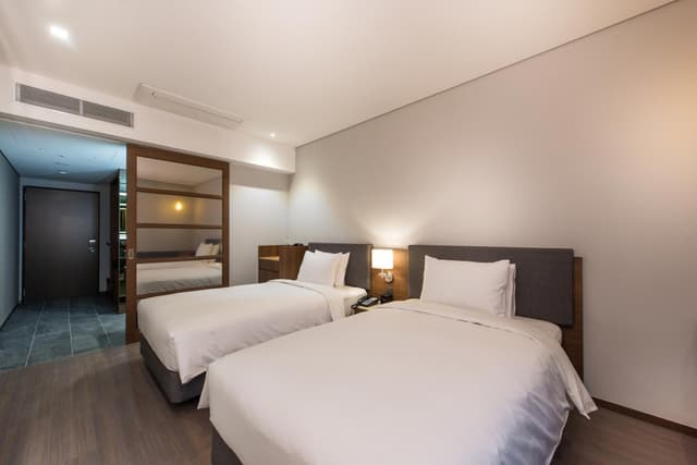 Standard Twin Room · photo 2