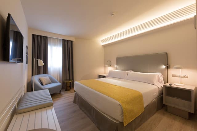Double Room · photo 1
