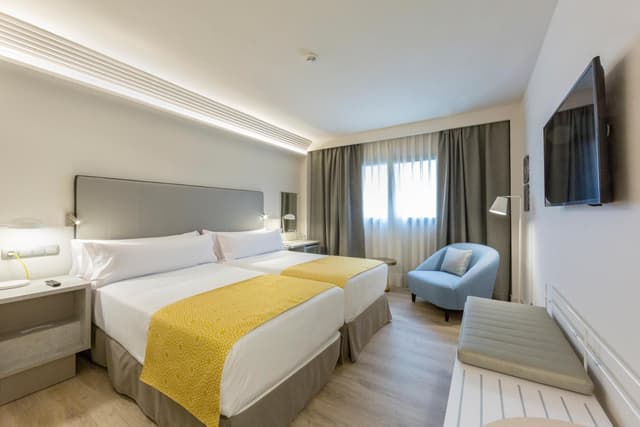 Double Room · photo 3