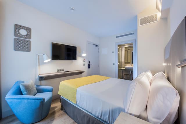 Single Room · photo 1