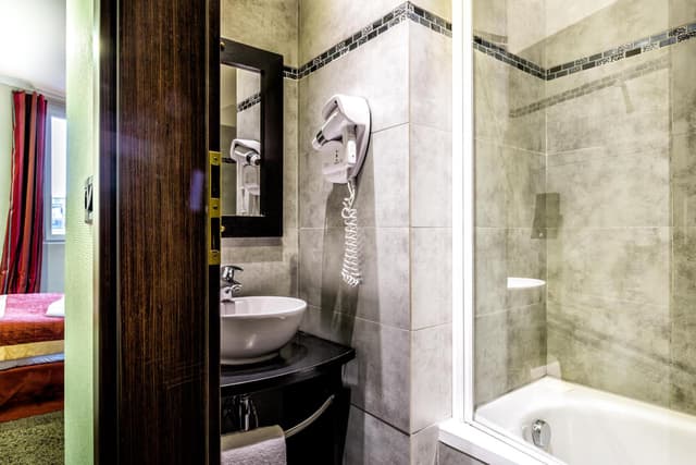 Standard Double Room · photo 5