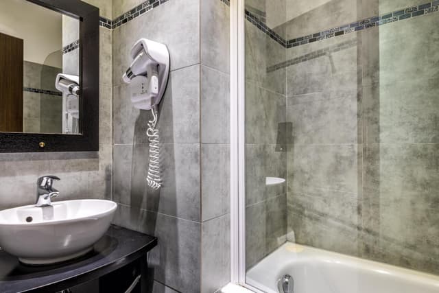 Standard Double Room · photo 4