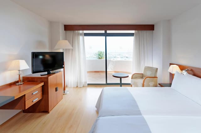 Standard Room with Sea View · photo 3