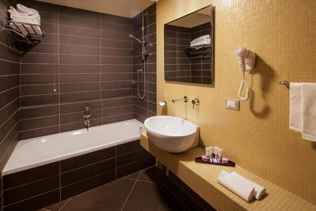Double Room · photo 2