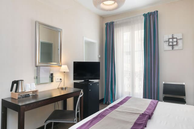Superior Double or Twin Room · photo 8