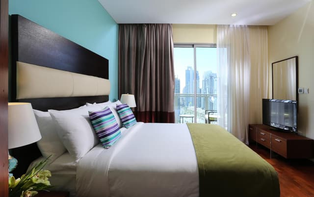 Habitación de 1 dormitorio, Balcón King, Vista al centro, No fumador, Traslado gratuito a Kite Beach, Dubai Mall y estación de metro · foto 7