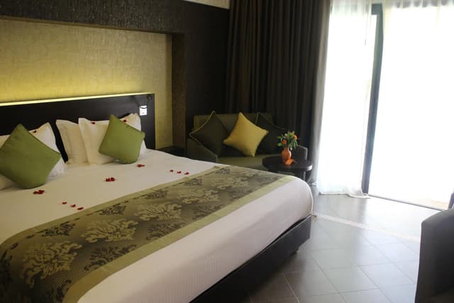 Deluxe Room, Queen Size Bed, Garden View · photo 1