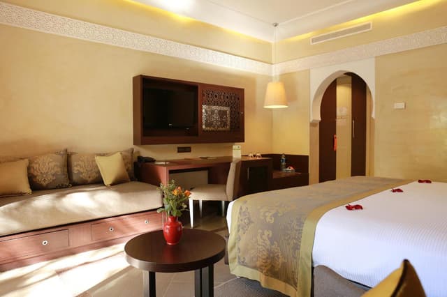 Privilege Room , Twin Beds, Garden View · photo 3