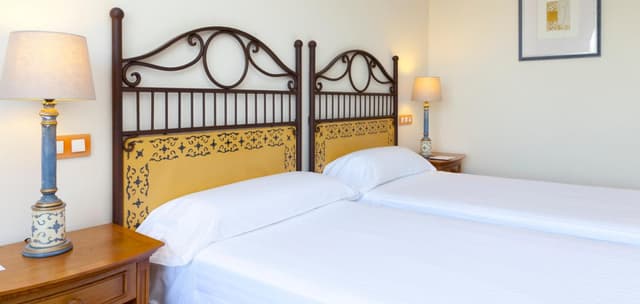 Double or Twin Room · photo 1