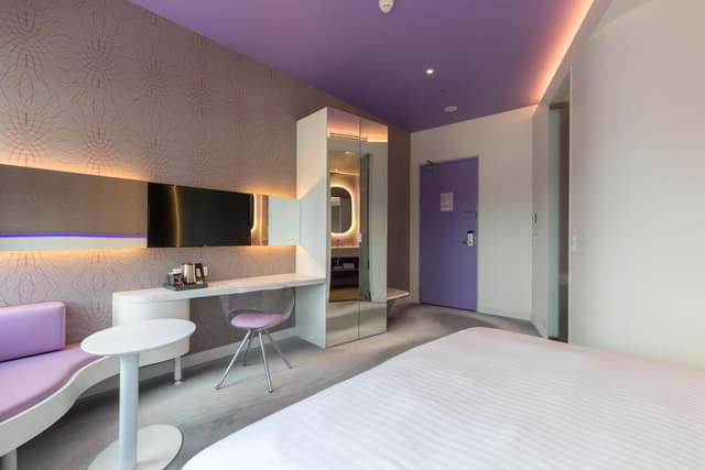 Standard Room with Panoramic City View · photo 4