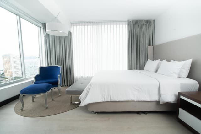 Premium Queen Room · photo 5