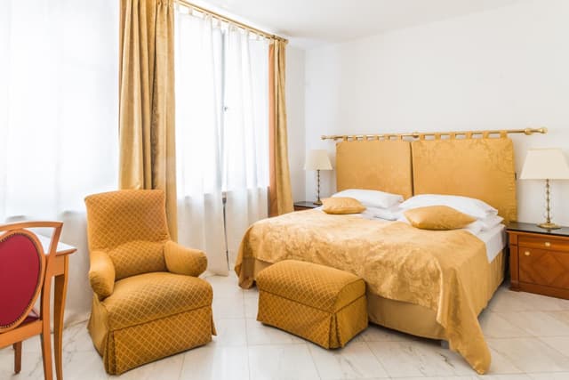 Double or Twin Room · photo 3