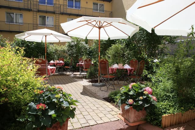Habitación de huéspedes superior con vista al patio. · foto 4