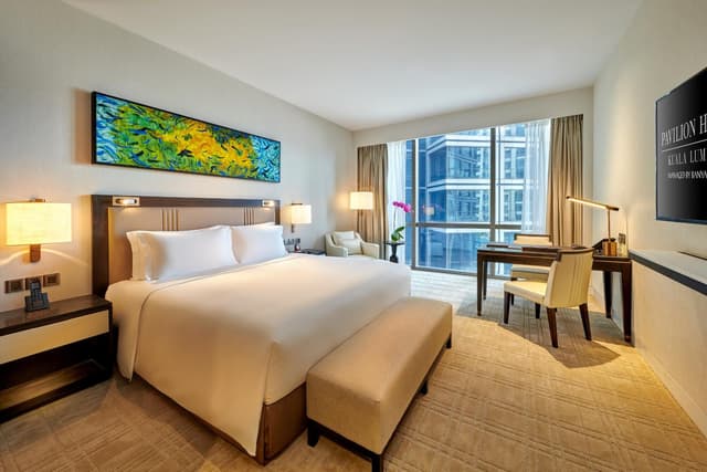 Courtyard Oasis King · photo 6