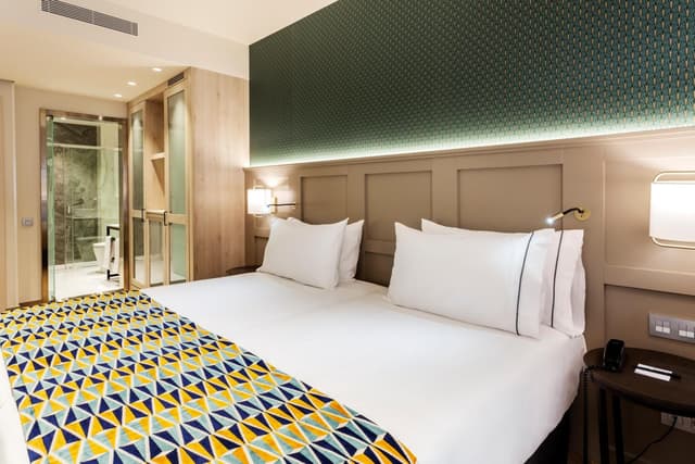 Double or Twin Room · photo 8