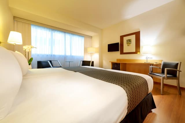 Double or Twin Room · photo 5