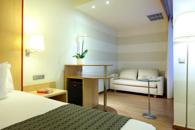 Double Room with Sofa Bed · photo 5