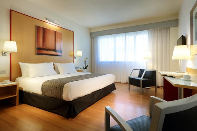 Double or Twin Room · photo 4