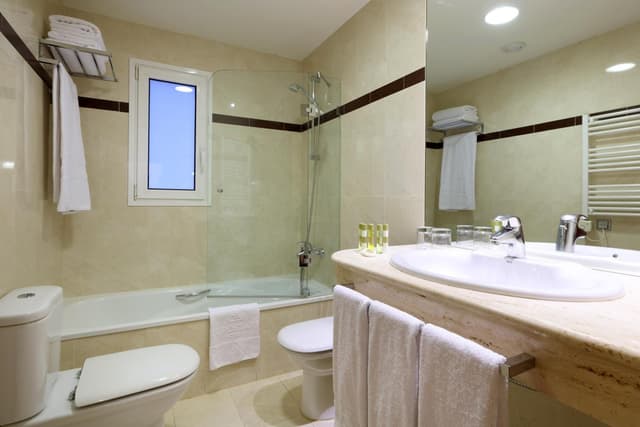 Double Room with Sofa Bed · photo 3