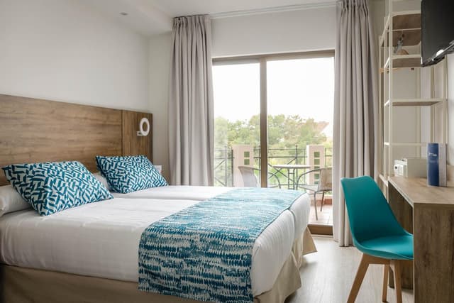 Double or Twin Room · photo 2