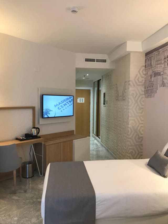 Comfort Double Room without Balcony (2 Adults) · photo 5