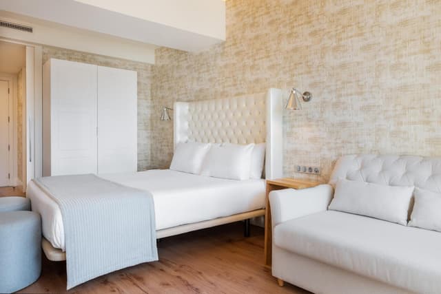 Superior Room with Sofa Bed · photo 3
