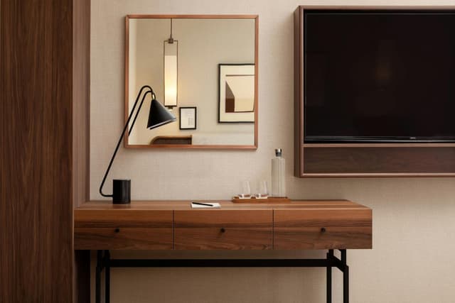 Deluxe King Room · photo 3