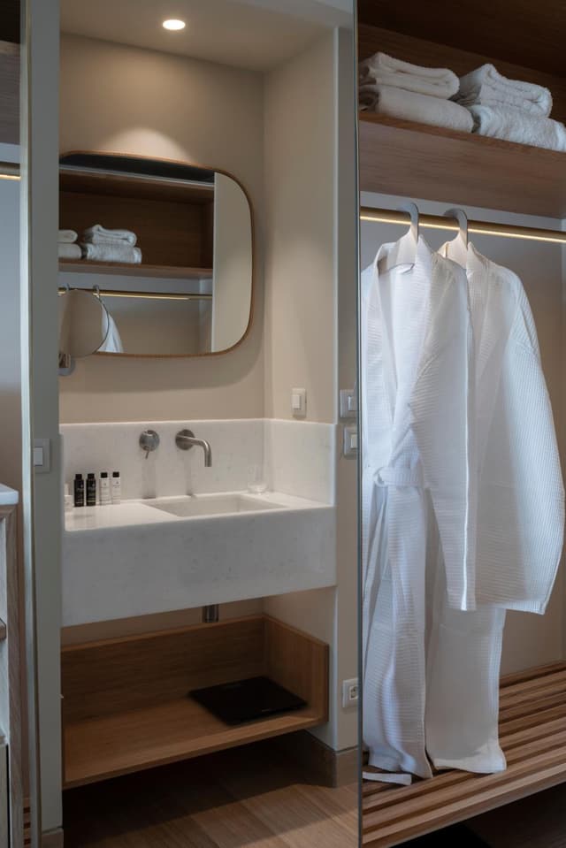 Budget Double Room · photo 4