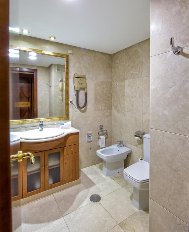 Double or Twin Room · photo 2