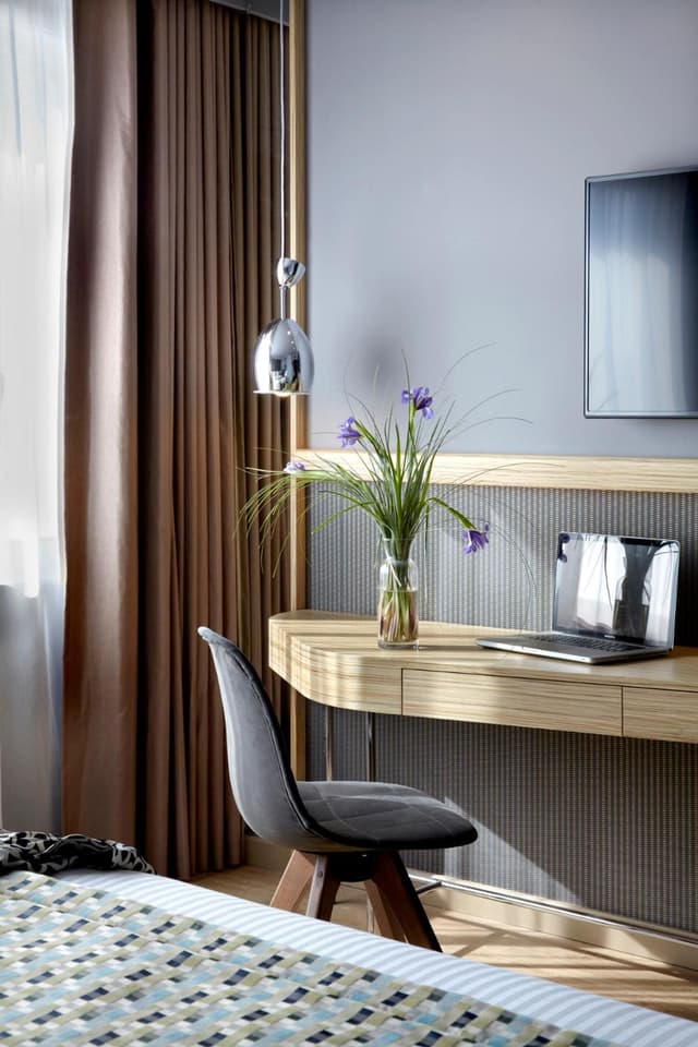 Standard Twin Room with Atrium View · photo 2