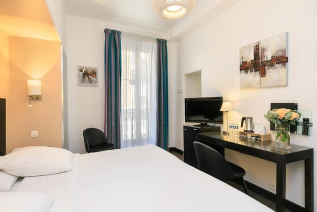 Superior Double or Twin Room · photo 4