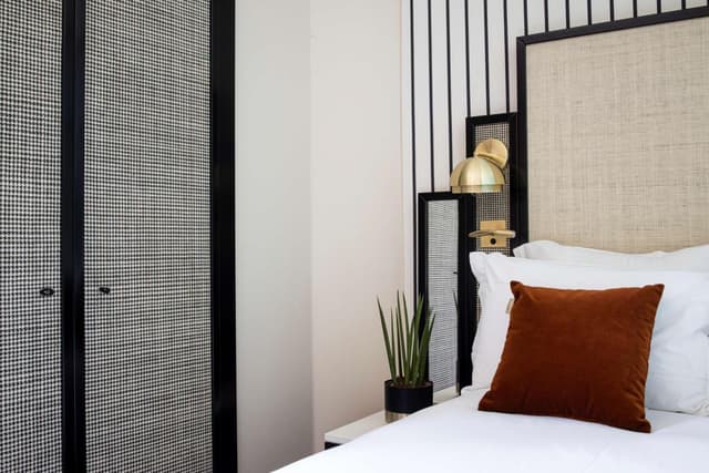 Classic Double Room - Non-Smoking · photo 7