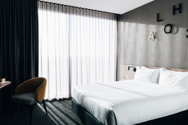 Superior King Room · photo 3