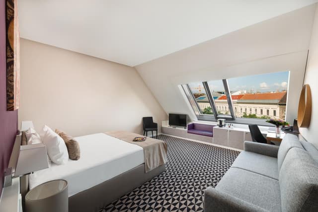 Top Floor Executive Double room · photo 5