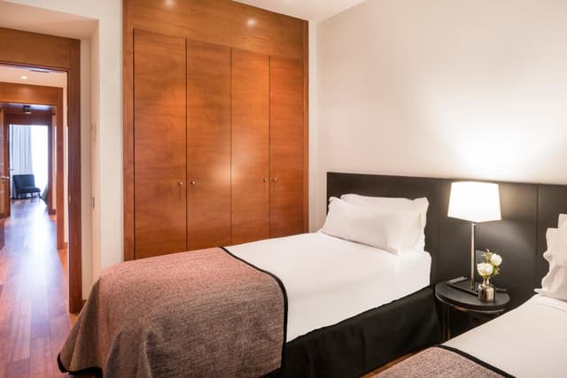 Two-Bedroom Apartment · photo 5