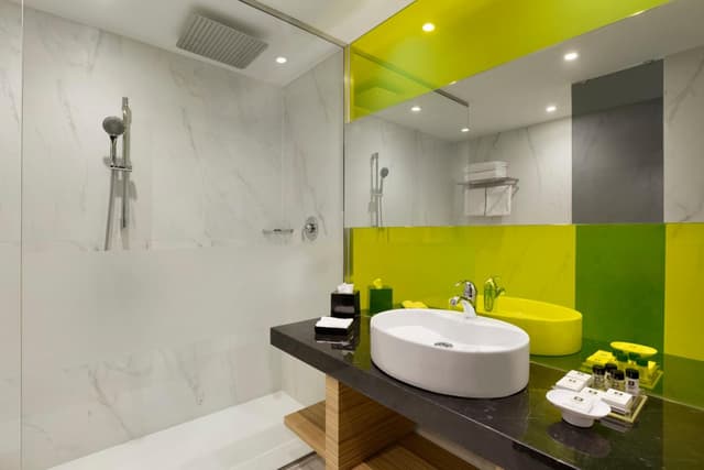 Standard Double Room with Atrium View · photo 6