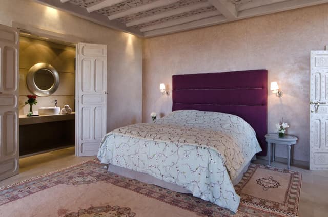 Two-Bedroom Villa with Private Pool and Garden · photo 1