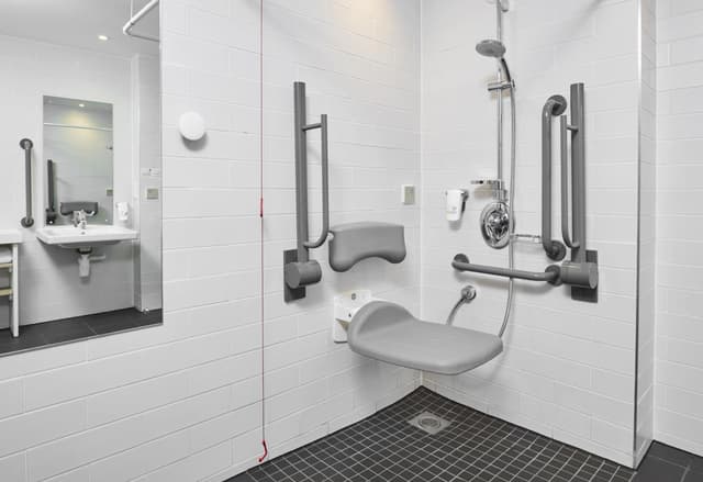 Habitación Doble Estándar - Acceso para Personas con Discapacidad · foto 7