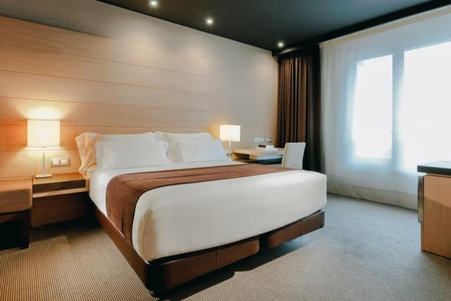 Standard Double or Twin Room · photo 1