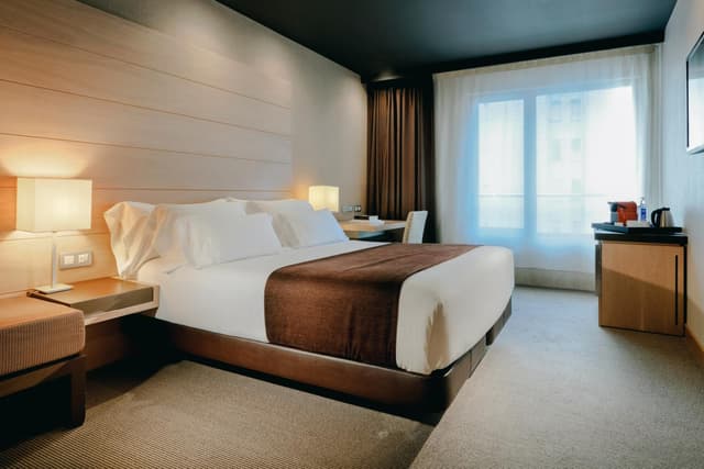 Standard Double or Twin Room · photo 6