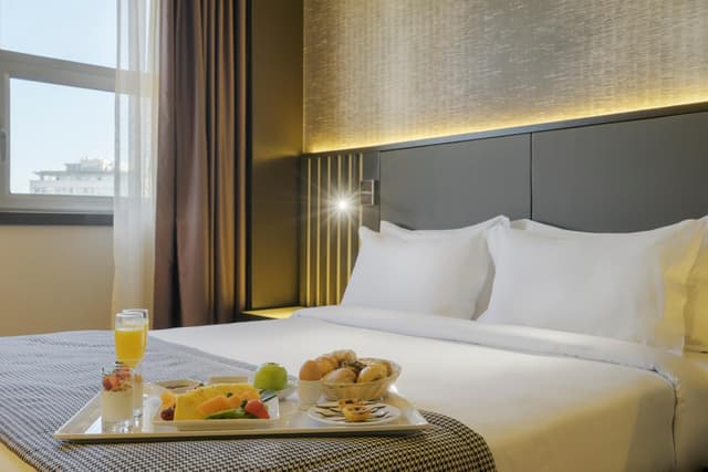 Double or Twin Room · photo 5