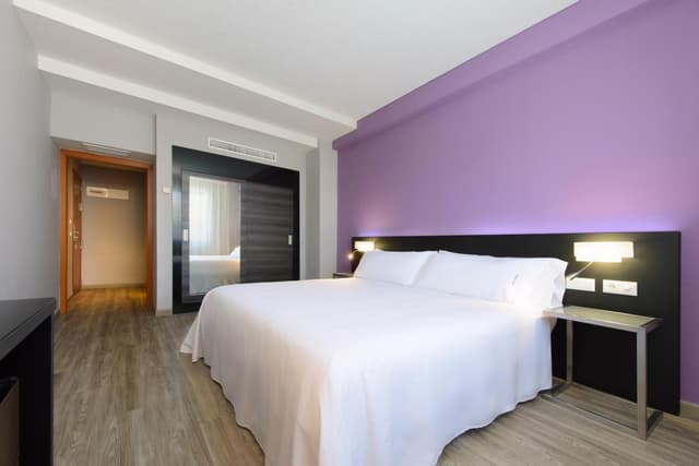 Double Room · photo 2