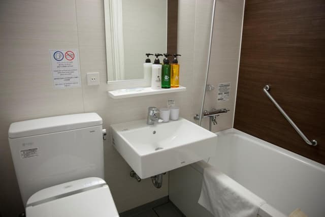 Habitación Doble Estándar de 14 m² (solo para 2 adultos) - No Fumadores · foto 4